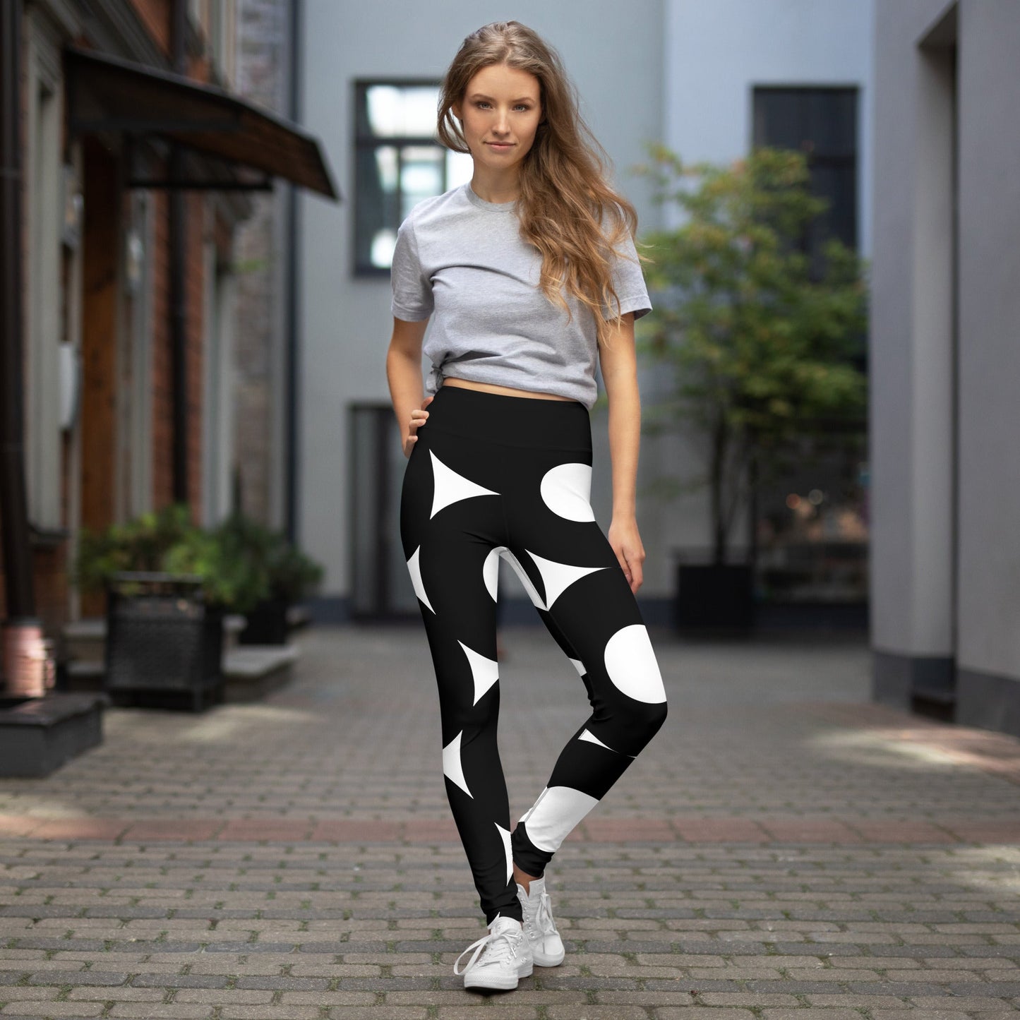 Fashion Forward Leggings Allthingsladyobee