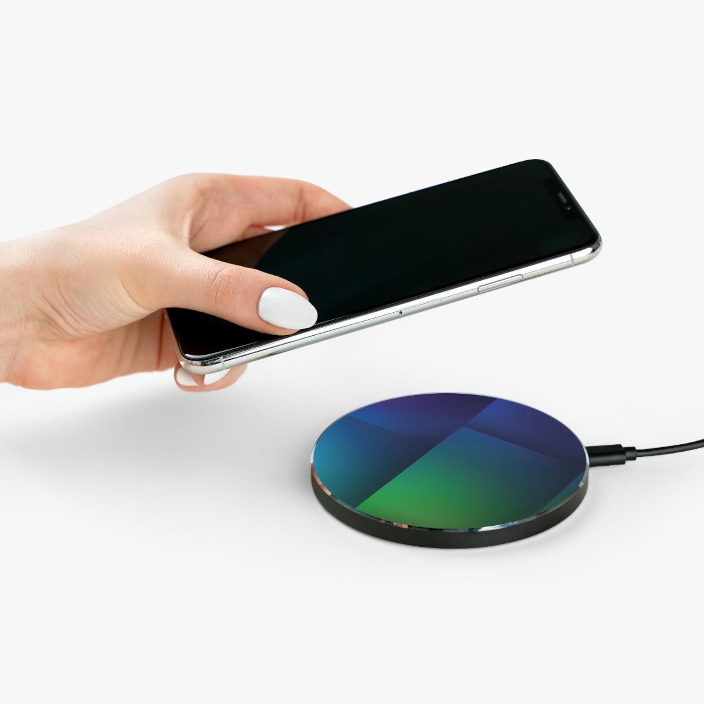 Midnight Flow Wireless Charger